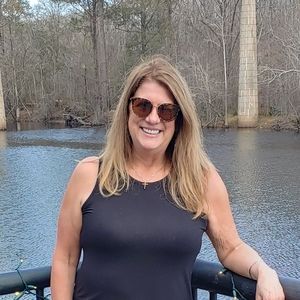 Meet your Posher, Christine